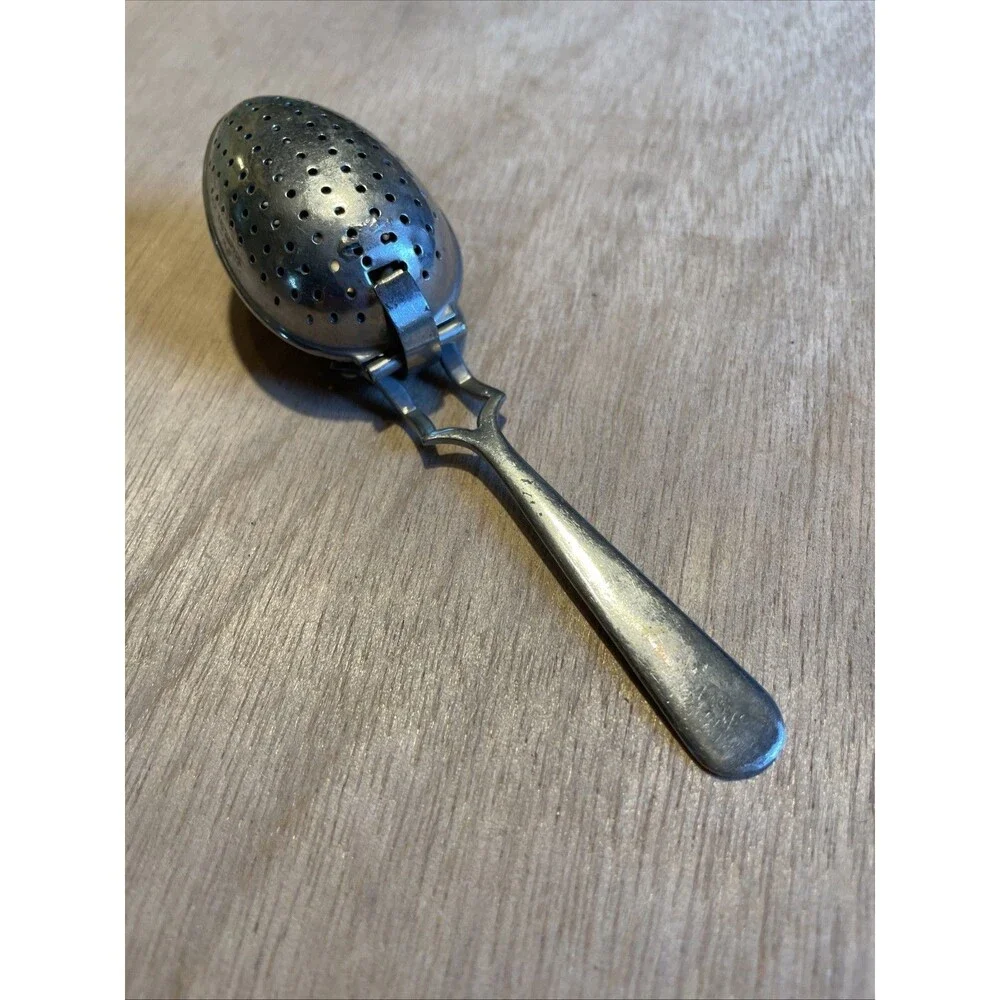 Hinged Tea Infuser Strainer Spoon for Loose Tea Made in England